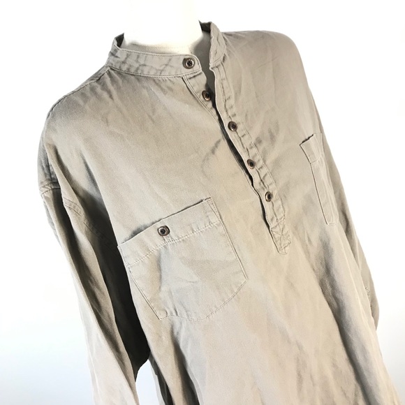 Levi’s Silver tab Henley shirt - Picture 3 of 9